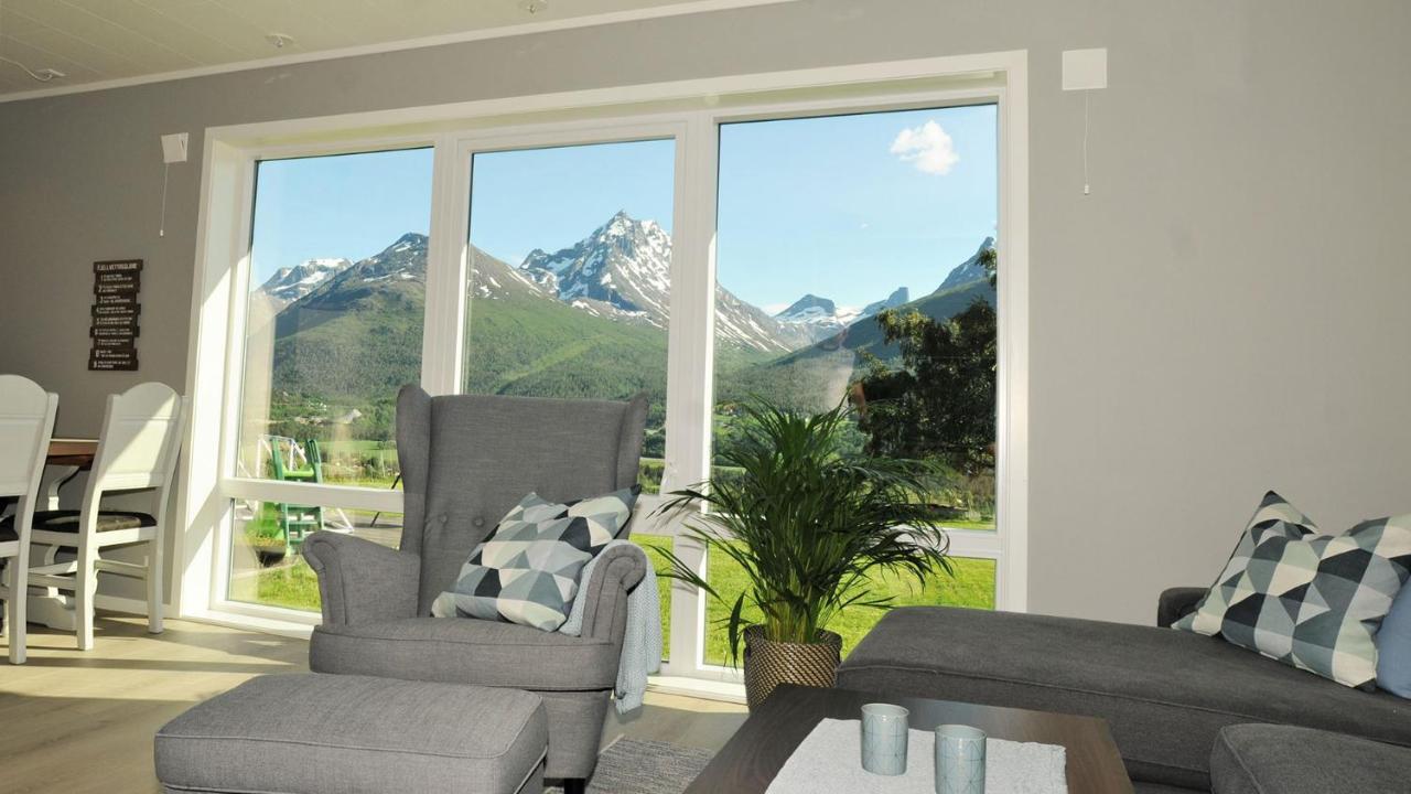 Romsdalseggen * Isfjorden